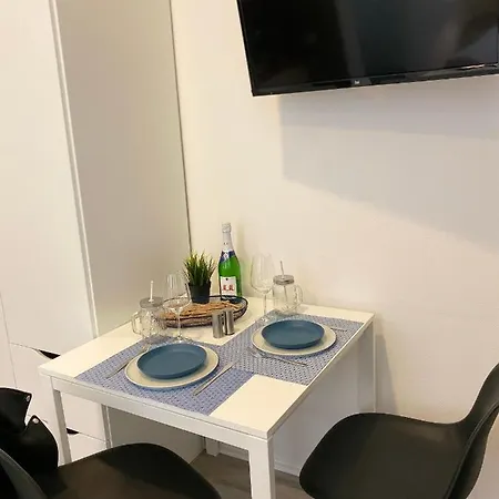 Aparthotel Stadtgarten 4*